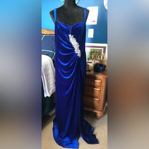 Elegant Blue Velvet Gown with Silver Embellishment Sz. 18W